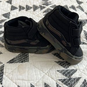 Vans - Camo + Black. Toddler size (2)